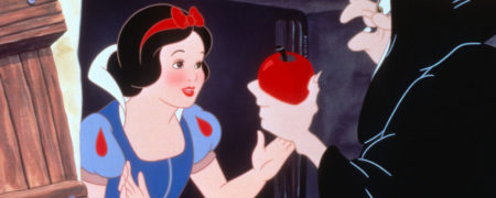 ۱۲ فیلم محبوب کمپانی والت دیزنی که با اقتباس از داستان هایی عجیب و دلهره آور ساخته شده اند