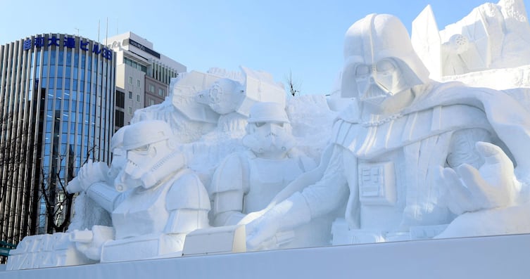 نگاهی به ۱۶ مجسمه برفی بسیار زیبا که باعث می شوند عاشق زمستان شوید