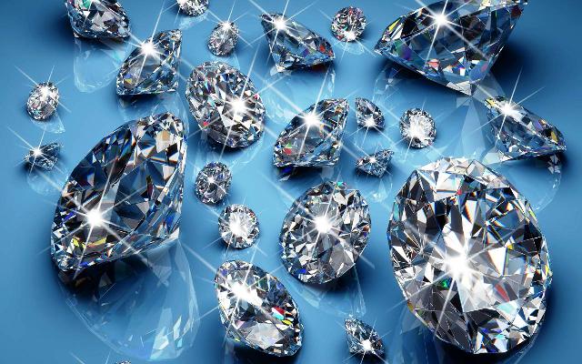 گران بها و درخشان؛ ۱۴ واقعیت جالب در مورد الماس که احتمالاً آنها را نمی دانید