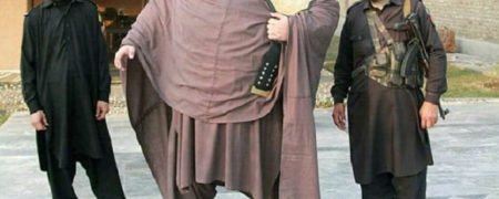 هالک پاکستانی؛ جوان ۲۵ ساله ای که بدن ۴۳۵ کیلوگرمی اش همه را حیرت زده می کند