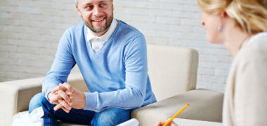 راهکارهایی که به شما می گویند آیا جلسات روان درمانی تان نتیجه ای را به دنبال داشته یا خیر