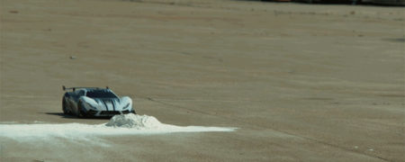 تکنیک اهالی هالیوود برای واقعی جلوه دادن ماشین های کنترلی در فیلم ها [تماشا کنید]