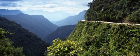 جاده های بسیار خطرناک جهان که گذر از آن ها برای هر کسی دلهره آور است
