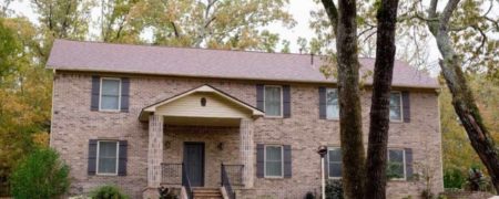 داستان کارا؛ زنی که توانست به وسیله ویدیو های یوتوب خانه ای رویایی با دست های خودش بسازد