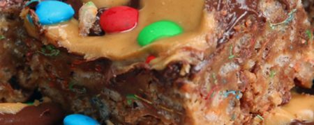 خوشمزه روز: اسنک شکلاتی با برنجک و کره بادام زمینی [تماشا کنید]