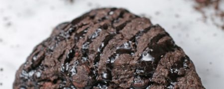 خوشمزه روز: اِسکُن شکلاتی [تماشا کنید]