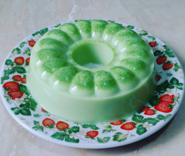 کیک ژلاتینی آووکادو