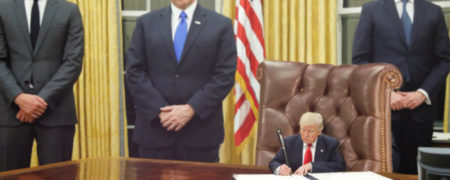 باز هم شوخی با دونالد ترامپ؛ نسخه کوچک شده رئیس جمهور آمریکا این بار در قالب ویدیو [تماشا کنید]