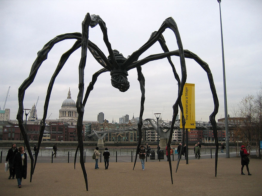 عنکبوت - لندن - انگلستان