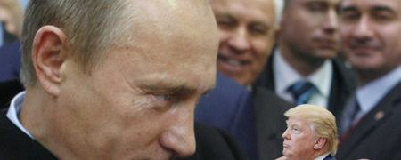 شوخی با آقای رئیس جمهور ادامه دارد؛ انتشار عکس های متعدد دیگر از دونالد ترامپ کوچک شده