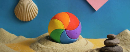 وقتی که علامت های برنامه های کامپیوتری وارد دنیای واقعی می شوند [تماشا کنید]