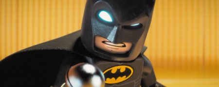 باکس آفیس هفته منتهی به اول اسفند؛ بتمن لگویی همچنان در صدر