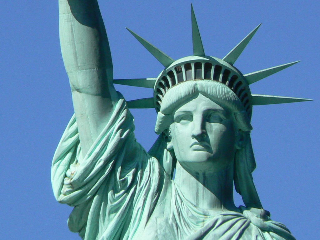 آیا می دانستید مجسمه آزادی در ابتدا قرار بوده تصویری از یک زن مسلمان ارائه دهد؟