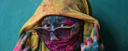 23 عکس بسیار جالب و زیبا از جشن رنگارنگ «هولی» در هندوستان