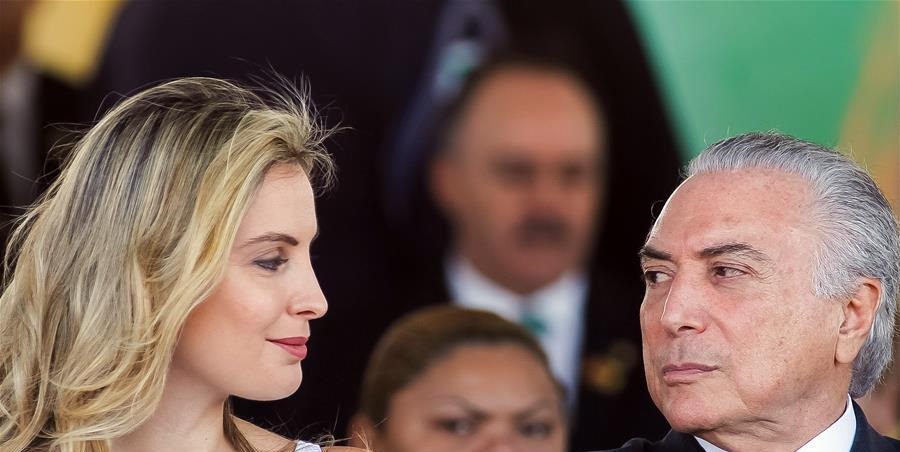 رئیس جمهور برزیل و همسرش کاخ ریاست جمهوری را به علت وجود ارواح خبیثه ترک کردند