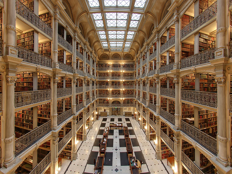 کتابخانه جرج پیبادی - بالتیمور - مریلند، آمریکا