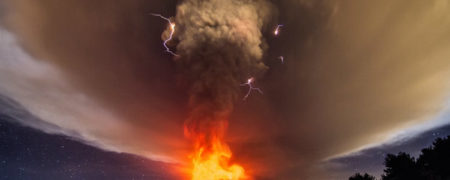 مجموعه تصاویری که فوران دوباره مرتفع ترین آتشفشان اروپا را نشان می دهند