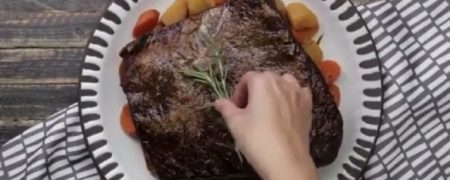 خوشمزه روز: خوراک راسته گوساله با سبزیجات [تماشا کنید]