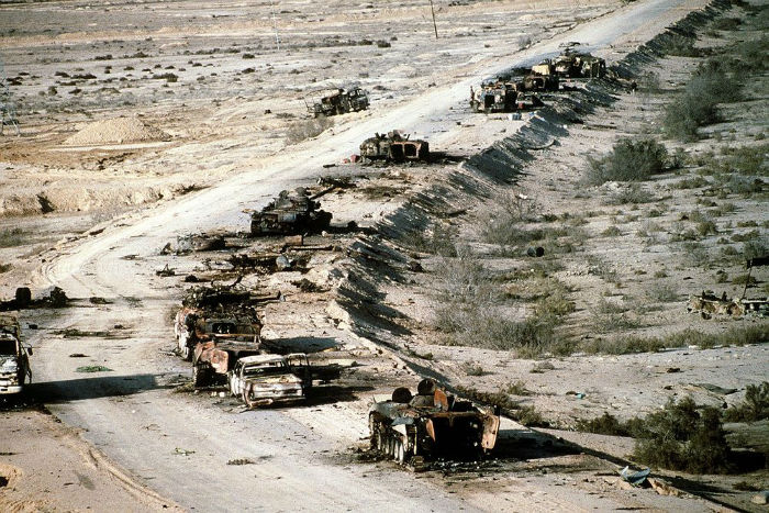 بزرگراه مرگ؛ جاده ای که به گورستان هزاران سرباز عراقی تبدیل شد