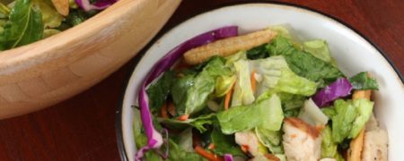 خوشمزه روز: سالاد مرغ آسیایی [تماشا کنید]