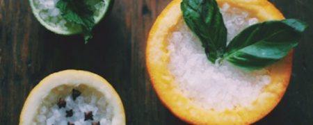 با ۱۵ راهکار عجیب و جالب نمک آشنا شوید