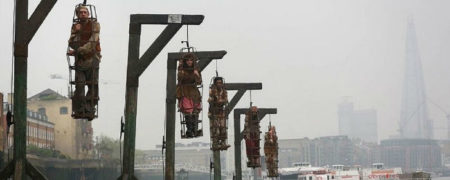 سکوی اعدام کنار رودخانه ی تَیمز لندن؛ کابوسی برای دزدان دریایی