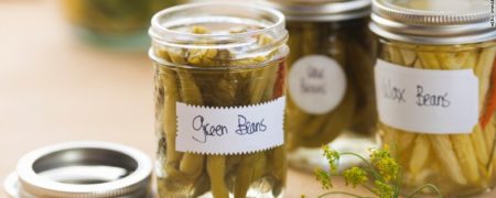 هر آنچه باید در مورد «مسمومیت غذایی» و خطرات کشنده ی آن بدانید