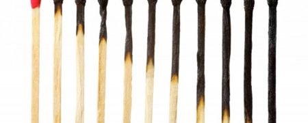 ۶ نشانه آشکار و هشدار دهنده که از «فرسودگی شغلی» شما خبر می دهند