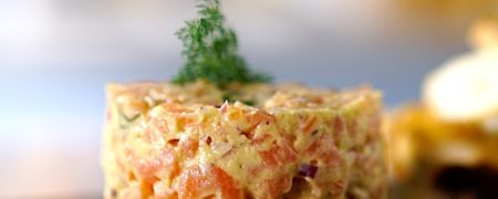 خوشمزه روز: طرز تهیه سالمون تاتار [تماشا کنید]