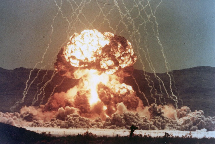 مروری بر ۱۰ ماجرای مرموز و اسرارآمیز با محوریت آزمایشات سلاح های هسته ای