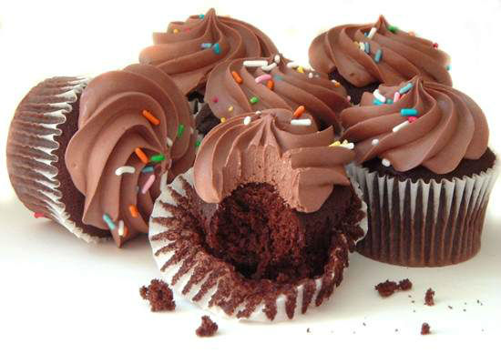 Chocolate-cupcakes-w700