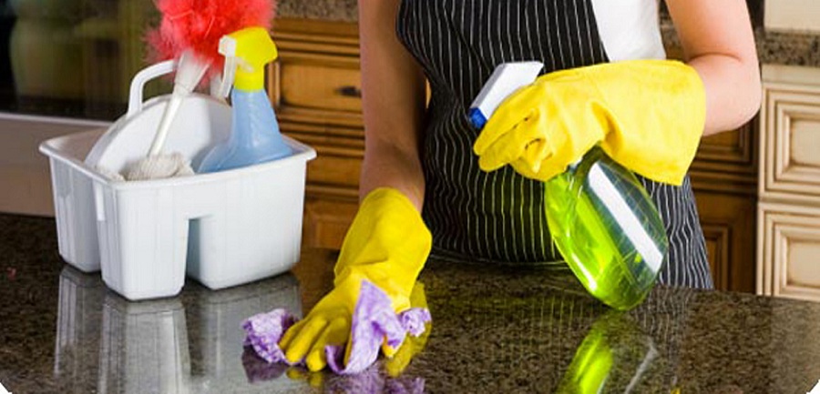 ۵۰ ایده کاربردی برای خانه داری؛ از تمیز کردن ظروف نقره تا تشخیص تخم مرغ سالم