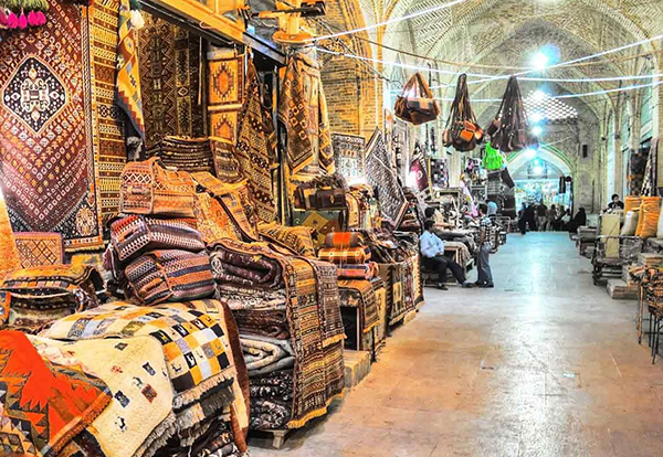 با معروف ترین بازار تاریخی جنوب کشور آشنا شویم؛ «بازار وکیل» شیراز