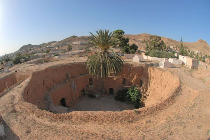 خانه های زیرزمینی در تونس که توسط بربرهای آفریقایی برای فرار از گرما حفر شده اند