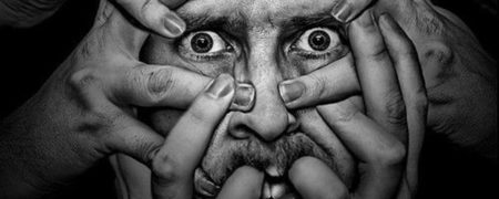 با ۱۰ اختلال روانی عجیبی آشنا شوید که مغز انسان را به بدترین شکل ممکن درگیر می کنند