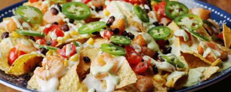 خوشمزه روز: ناچوی میگوی اسپایسی [تماشا کنید]