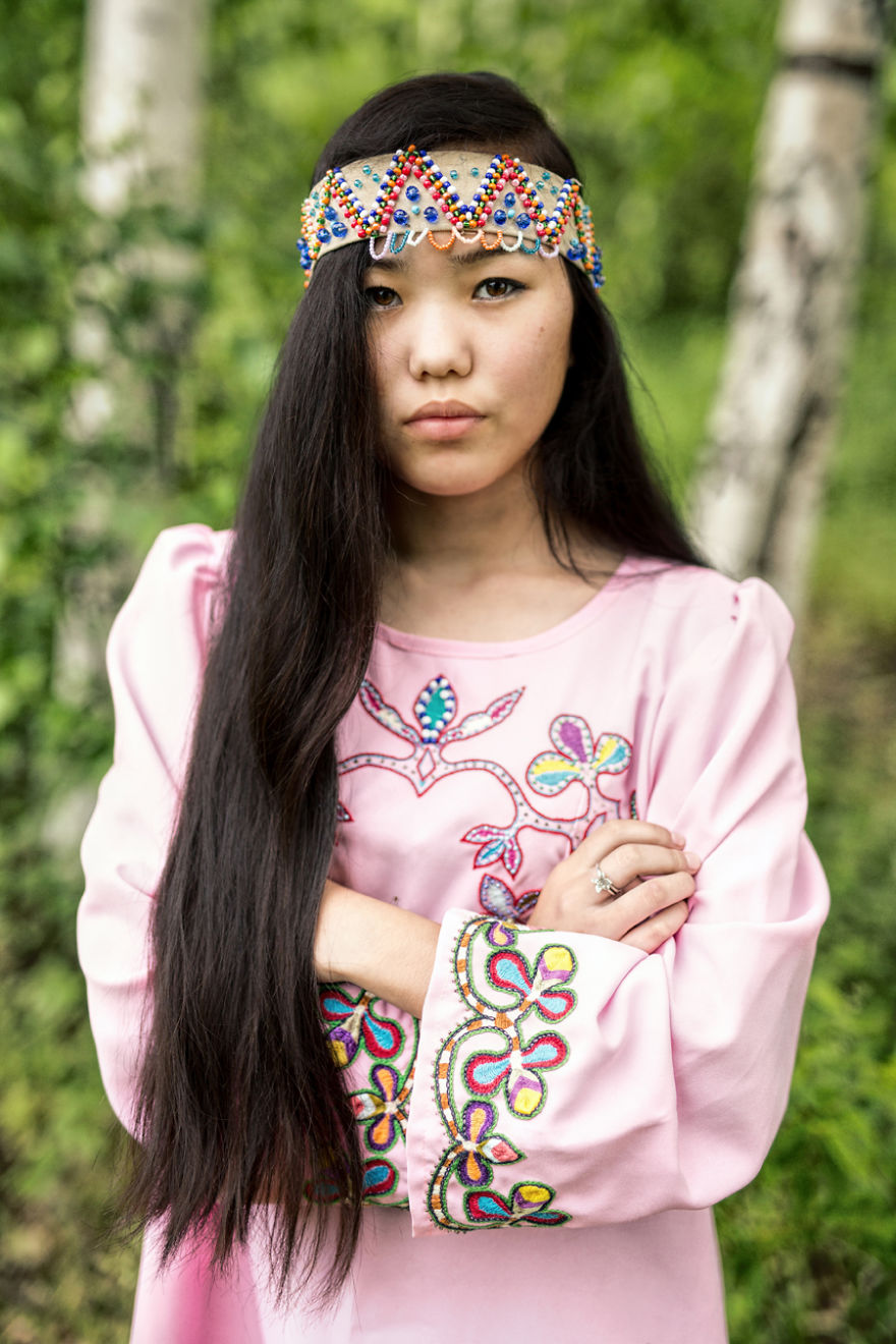 35-Portraits-Of-Amazing-Indigenous-People-of-Siberia-From-My-The-World-In-Faces-Project-59476a18c049b__880