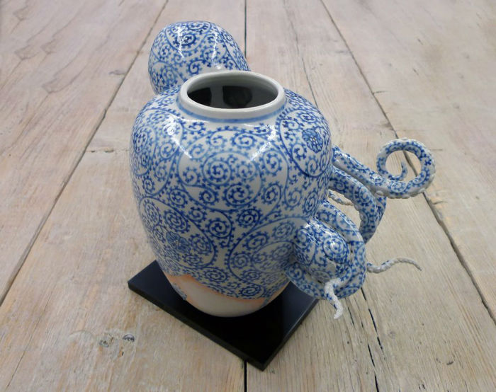 ceramic-pot-octopus-kitsch-kogei-keiko-masumoto-09-w700