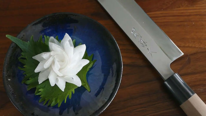 traditional-japanese-knife-polishing-13-594a11ba75b01-png__700-w700