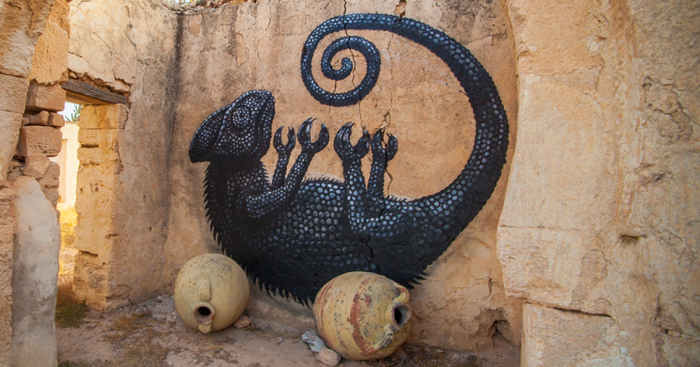 وقتی ۱۵۰ هنرمند با همکاری هم روستایی در تونس را به یک اثر هنری تبدیل می کنند