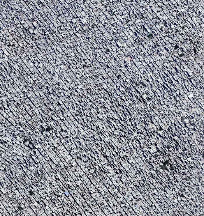 این عکس بتن یا آسفال نیست، بلکه تصویر هوایی از دهلی نو است. 