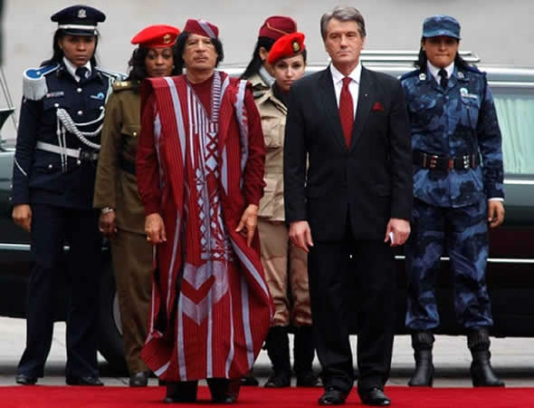 Gaddafi-women-bodyguards0-w700