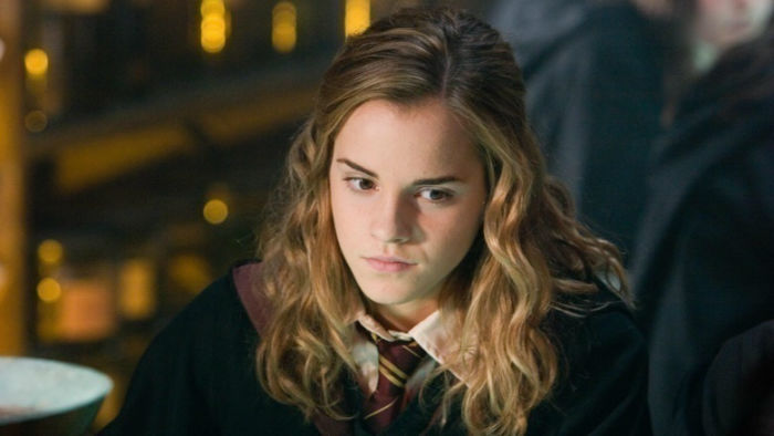 emma-watson-in-harry-potter-and-the-order-of-the-phoenix-1471381603-w700
