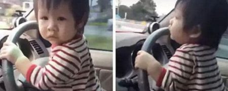 وقتی فیلم رانندگی کودک ۱۰ ماهه، خشم مردم تایلند را برانگیخت [تماشا کنید]