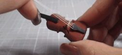 ویدئویی که روش ساخت ویولن مینیاتوری در خانه را آموزش می دهد [تماشا کنید]