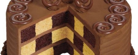 خوشمزه روز: تزئین کیک به صورت شطرنجی [تماشا کنید]