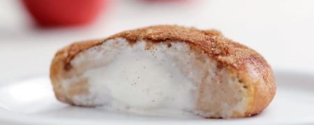 خوشمزه روز: دونات سیب با مغز بستنی وانیلی [تماشا کنید]