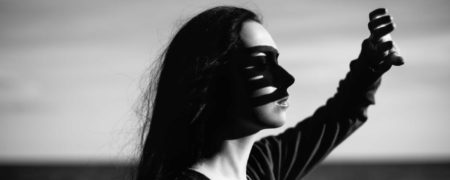 روز جهانی پیشگیری از خودکشی؛ معرفی بازیِ خانمان‌سوز نهنگ آبی