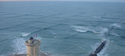 «شطرنج دریا»؛ پدیده ای عجیبی که موج ها می سازند