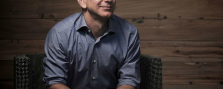 جف بیزوس به سلطه چندین ساله بیل گیتس در صدر ثروتمندترین مردان جهان پایان داد